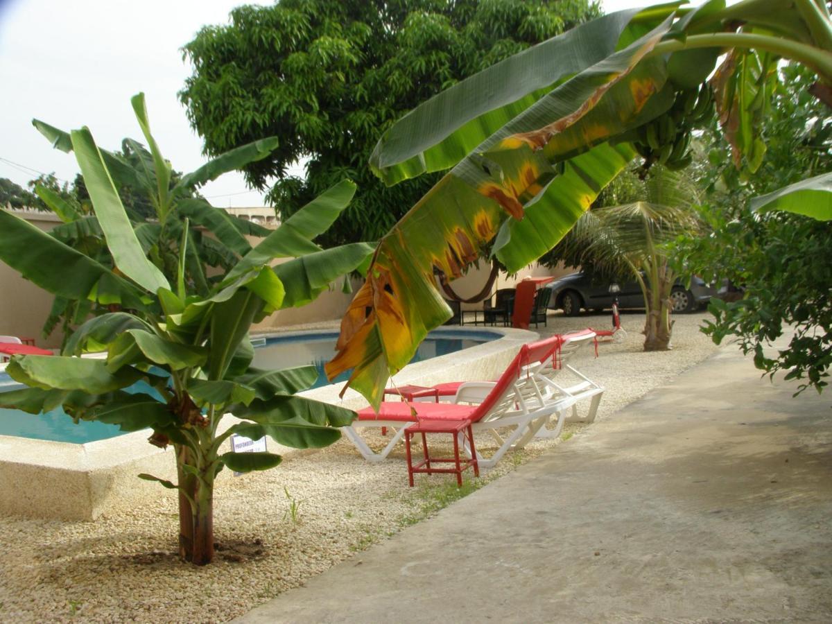Auberge Keur Ely Ouoran Kültér fotó